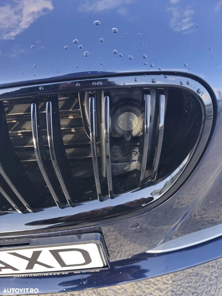 BMW Seria 5 530d xDrive - 12