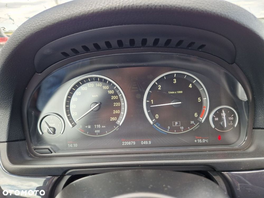 BMW Seria 5 520d Luxury Line - 15