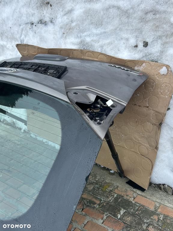 Klapa tył tylna Ford Gran C-max C max kod lakieru VA - 16