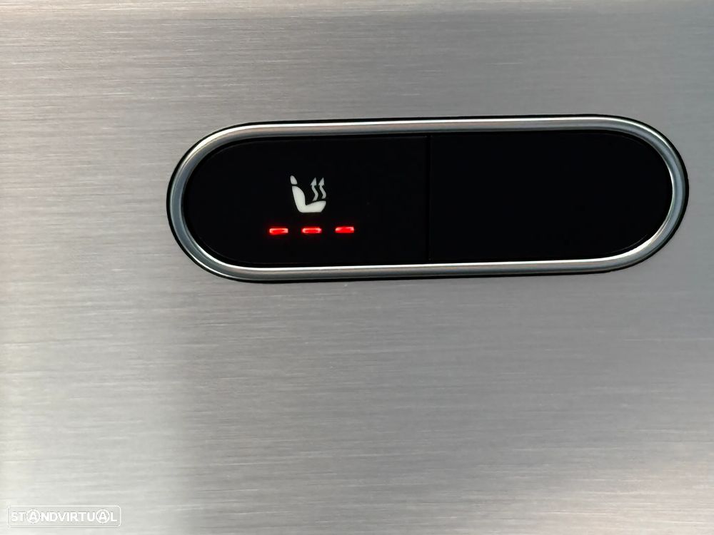 Mercedes-Benz CLA 200 d Shooting Brake AMG Line Aut. - 37