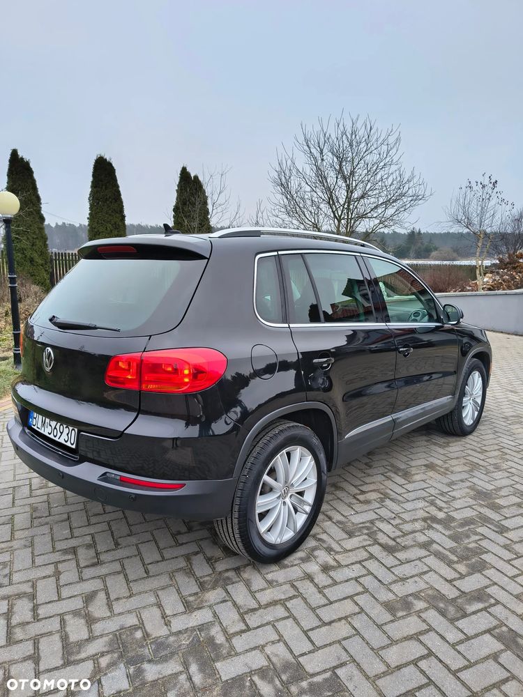 Volkswagen Tiguan - 4