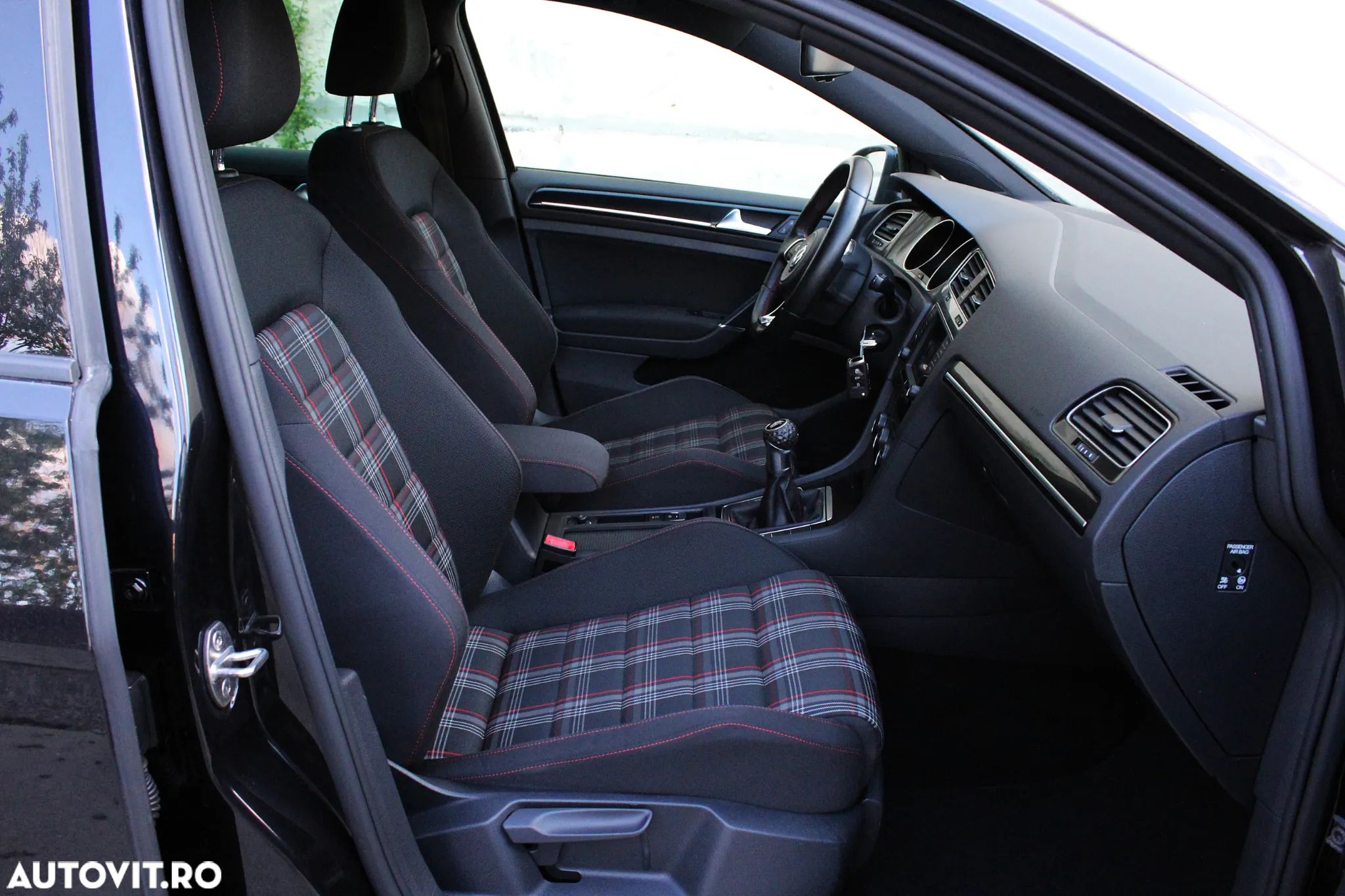 Volkswagen Golf 2.0 TSI BMT GTI Performance - 9