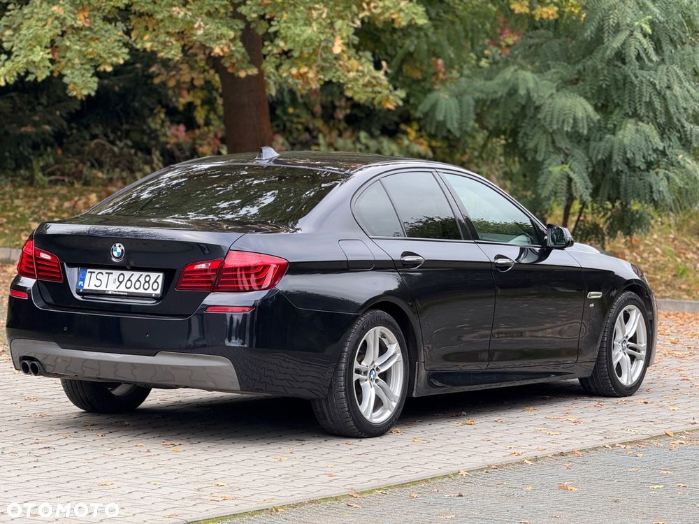 BMW Seria 5 525d xDrive - 25