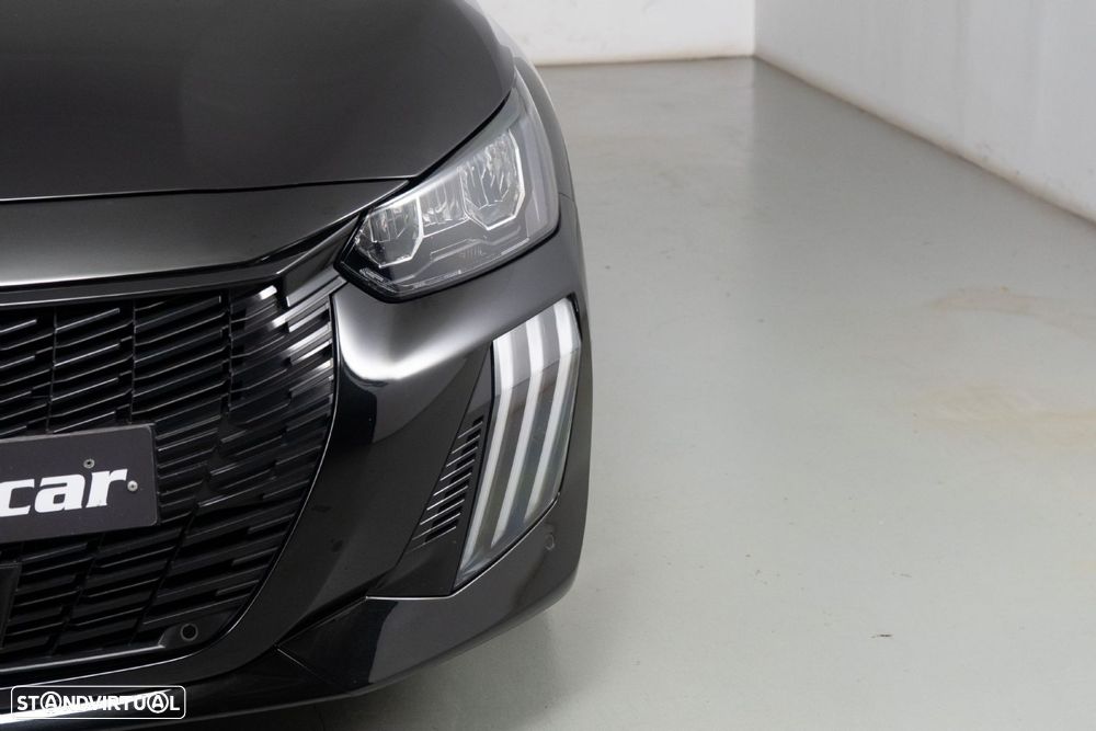 Peugeot 208 1.2 PureTech Allure Pack - 17