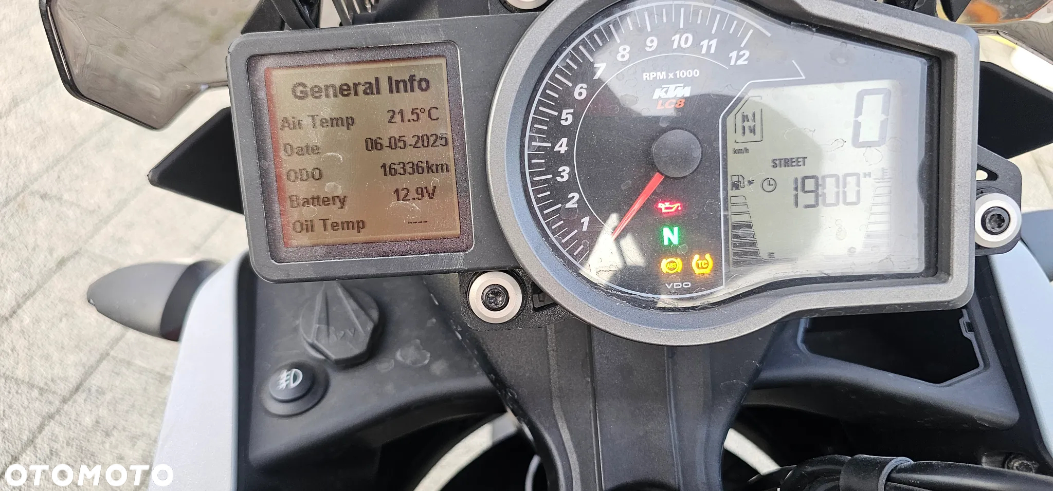 KTM Adventure - 2