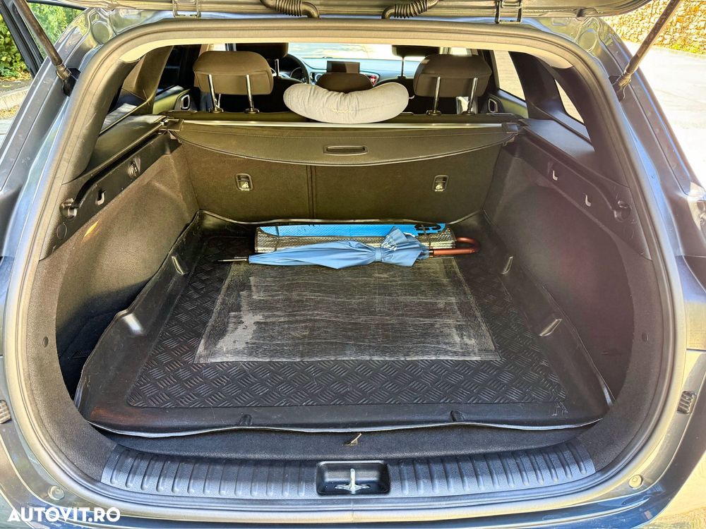 Kia Ceed Cee'd 1.4 GSL Best - 8