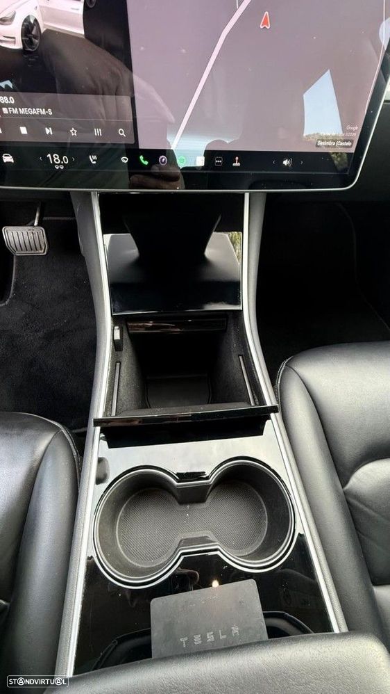 Tesla Model 3 AWD Dual Motor Performance - 24