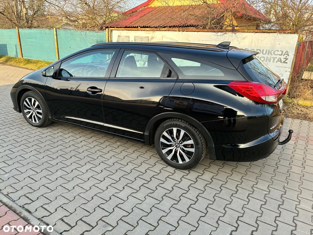 Honda Civic 1.6 i-DTEC Comfort Black Edition - 3