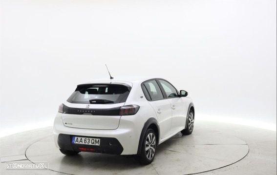 Peugeot e-208 - 4