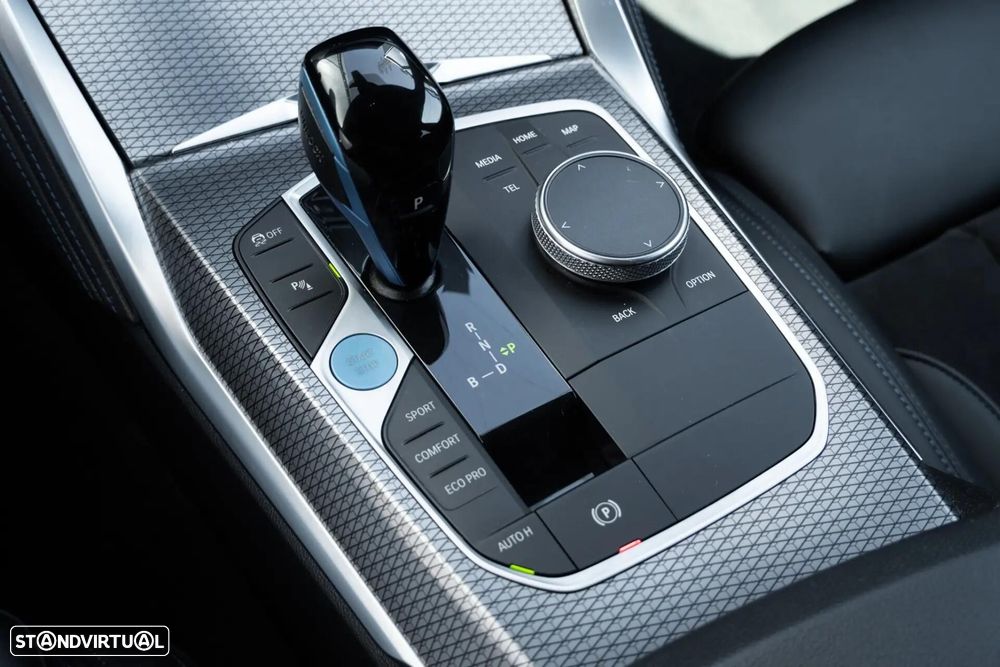 BMW i4 eDrive40 Pack Desportivo M - 22