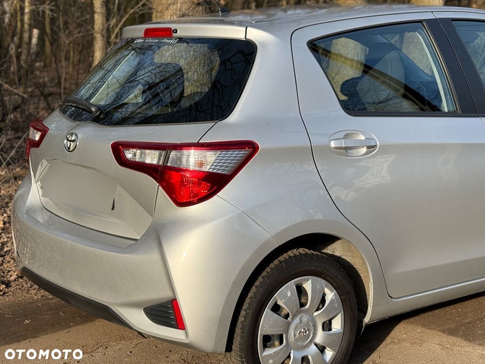 Toyota Yaris 1.5 Active - 14