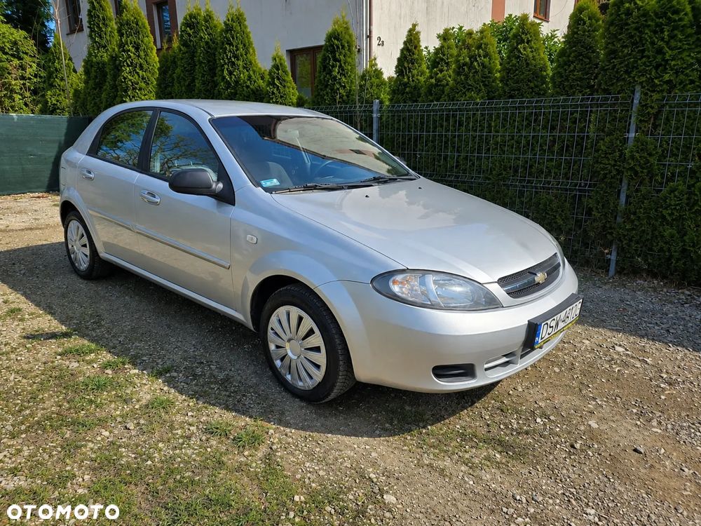 Chevrolet Lacetti - 4