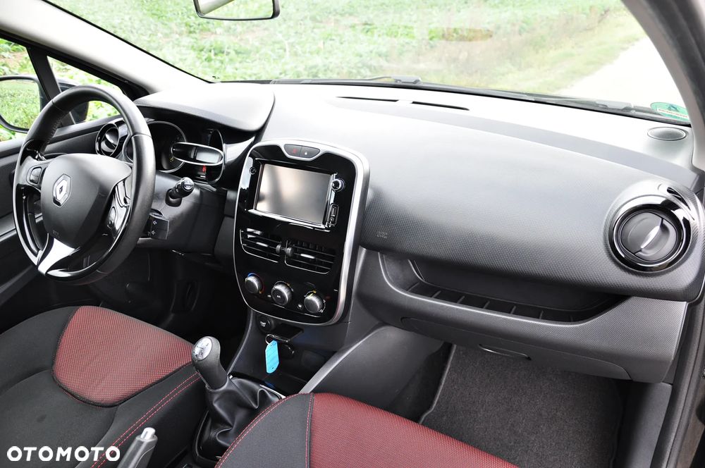 Renault Clio - 15