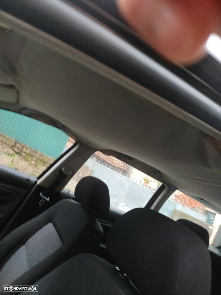 VW Passat Variant 1.9 TDi Confortline - 13