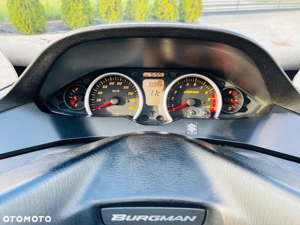 Suzuki Burgman - 9