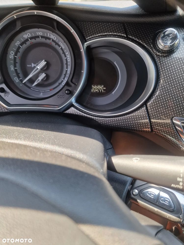 DS Automobiles DS 3 - 7