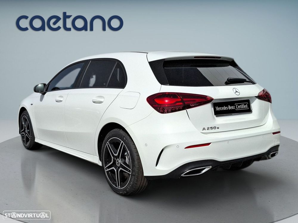 Mercedes-Benz A 250 e - 6