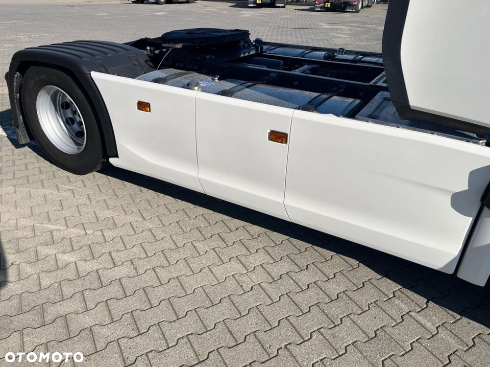 Scania S 500 A4x2NA - 11