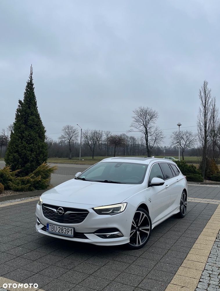 Opel Insignia 2.0 CDTI Cosmo - 1