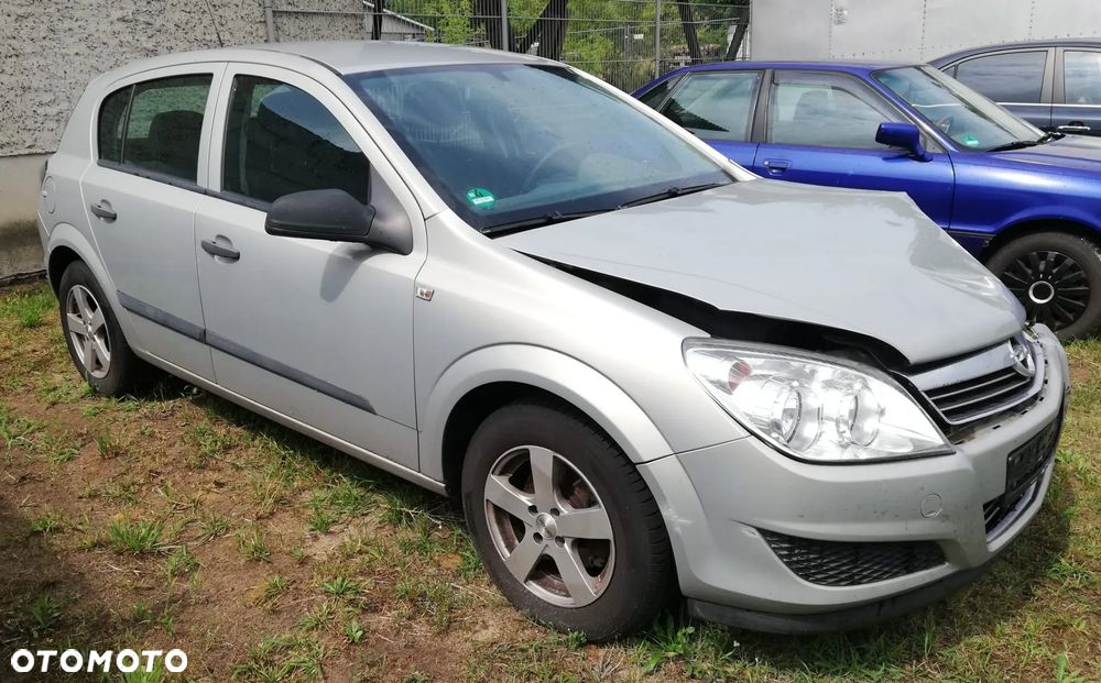Opel Astra 1.4 NJoy - 2