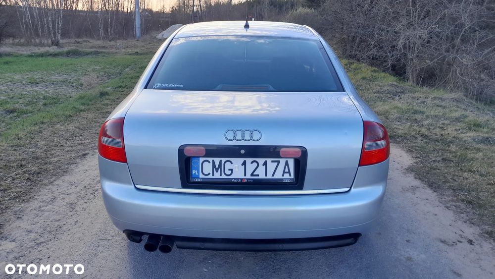 Audi A6 Limousine 2.4 - 4