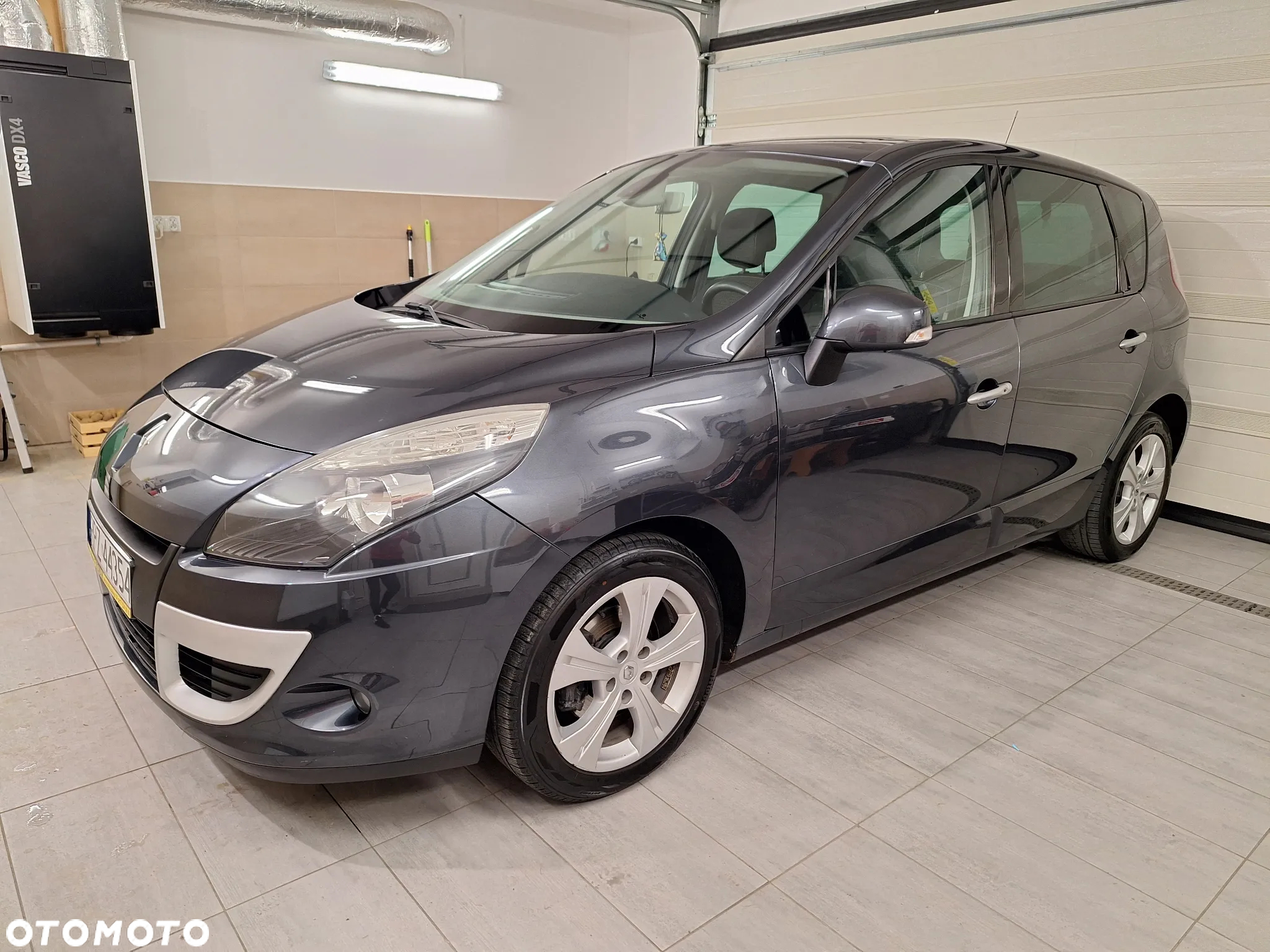 Renault Scenic 1.4 16V TCE TomTom Edition - 6