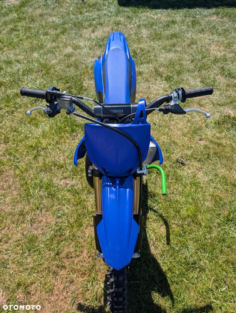 Yamaha YZ - 4