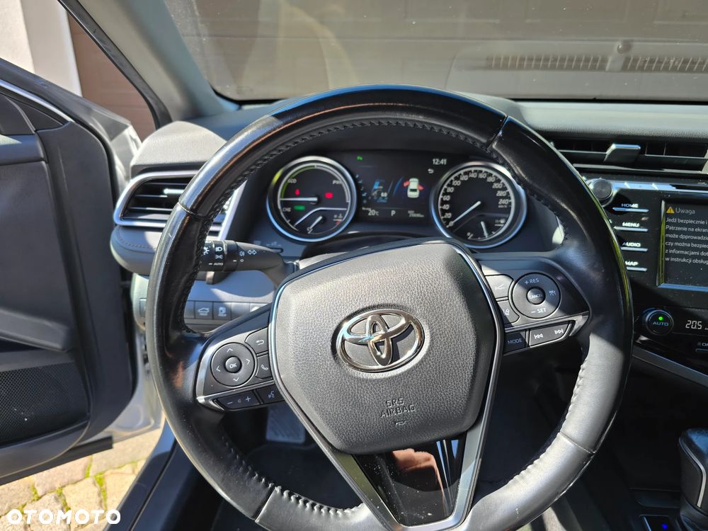 Toyota Camry 2.5 Hybrid Comfort CVT - 11