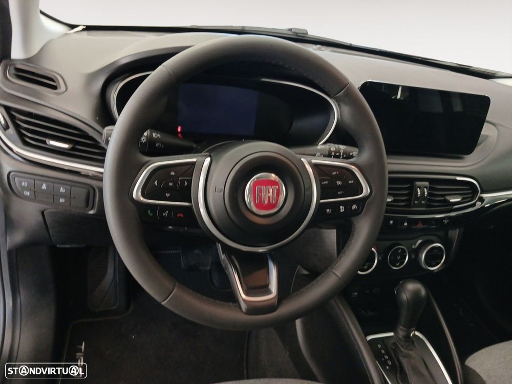 Fiat Tipo Station Wagon Cross 1.5 GSE T4 Cross DCT - 12