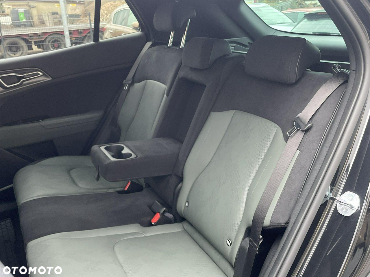 Kia Sportage - 16