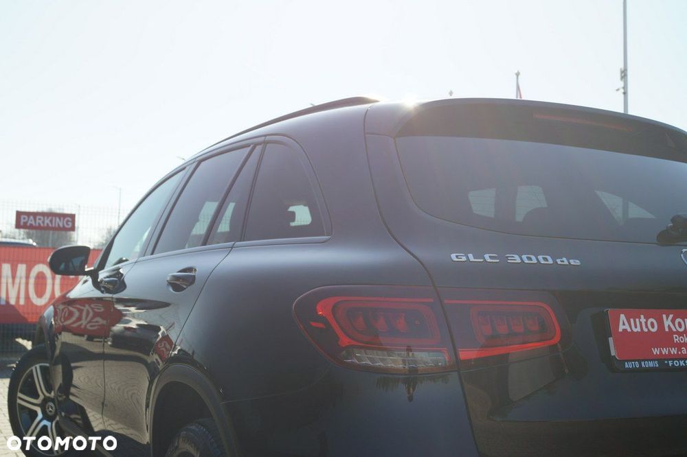 Mercedes-Benz GLC - 25