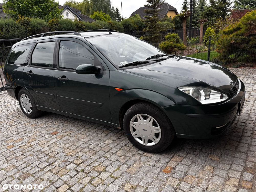 Ford Focus 1.6 X100 - 2
