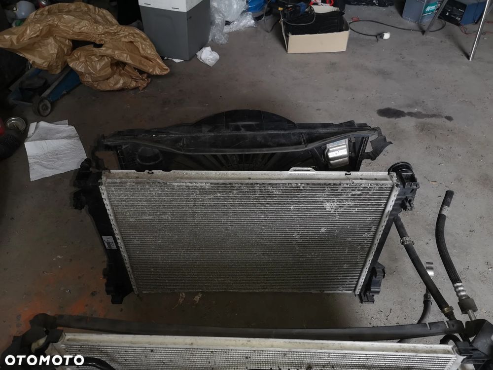 Komplet chłodnic z wentylatorem mercedes W204 2.2 CDI Lift - 7