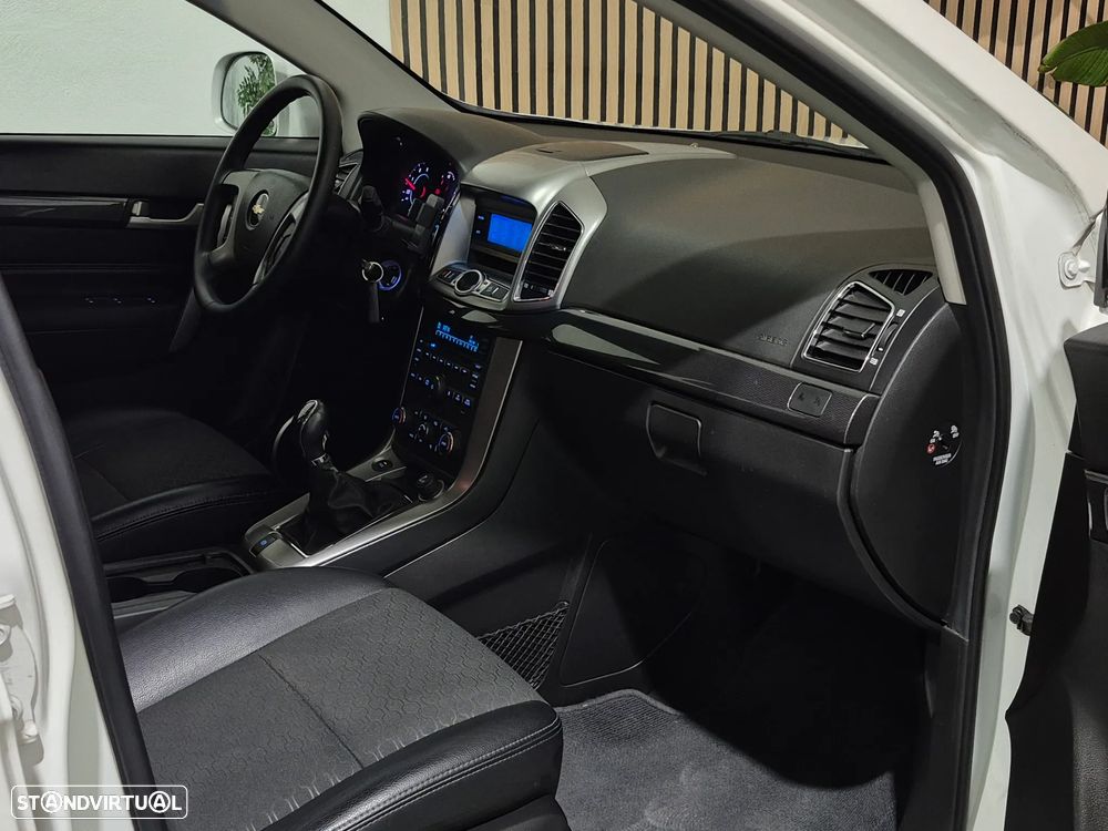Chevrolet Captiva 2.2 VCDi Seven 7L - 12