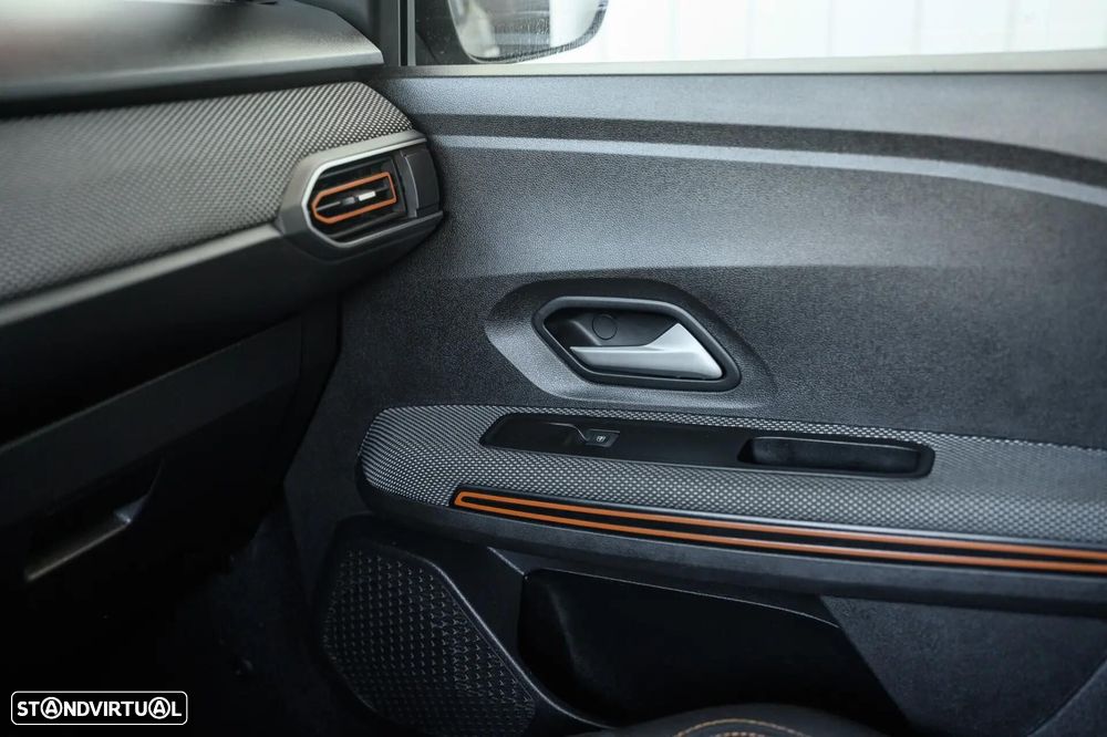Dacia Sandero Stepway TCe 90 Expression - 33