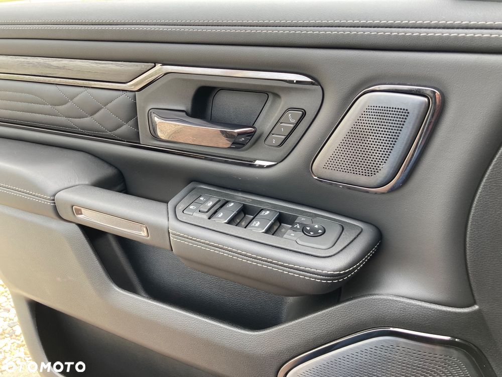 RAM 1500 - 23