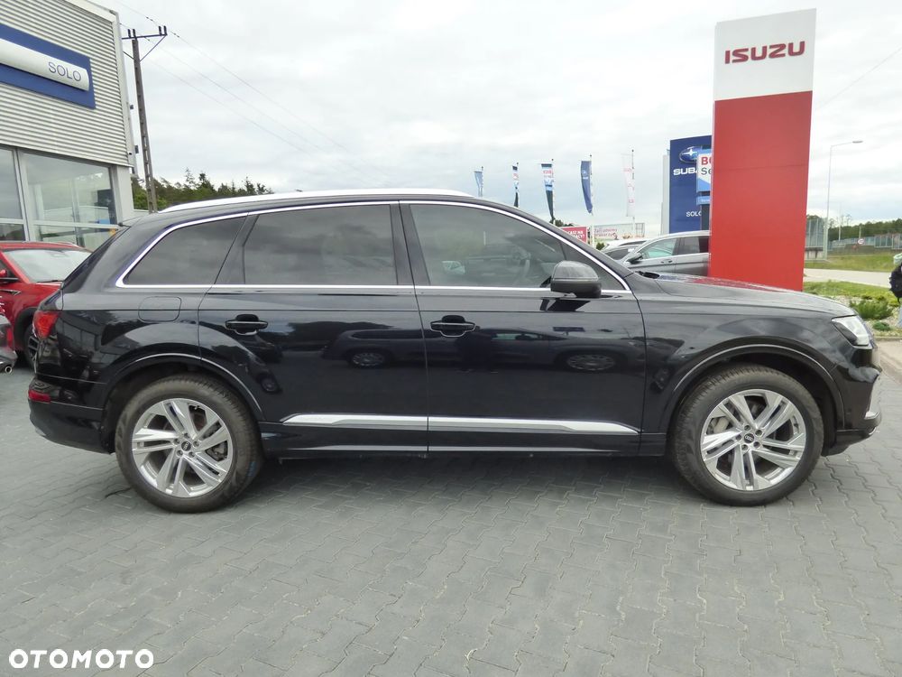 Audi Q7 - 8