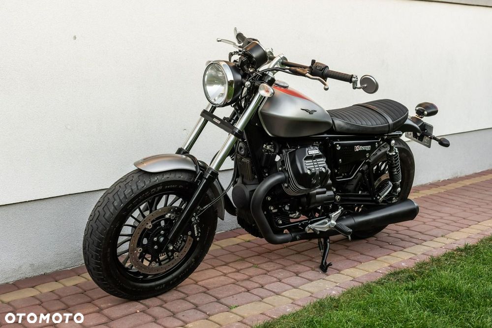 Moto Guzzi V9 - 6