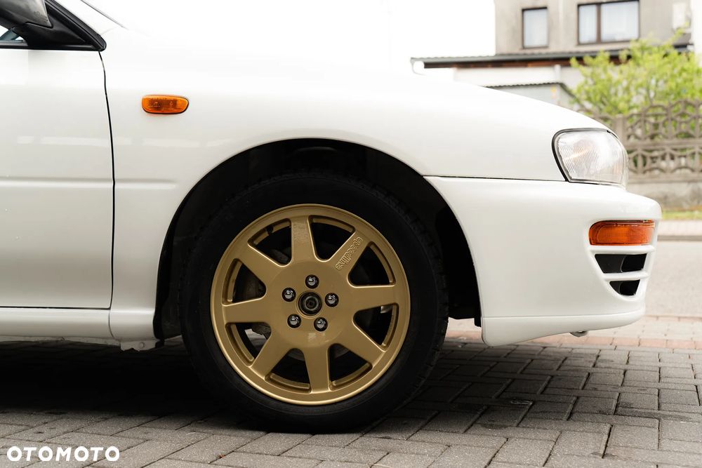 Subaru Impreza - 9