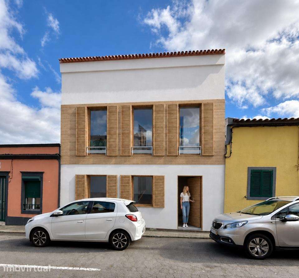 Vende-se Moradia geminada junto ao Mar em São Roque - Grande imagem: 5/17