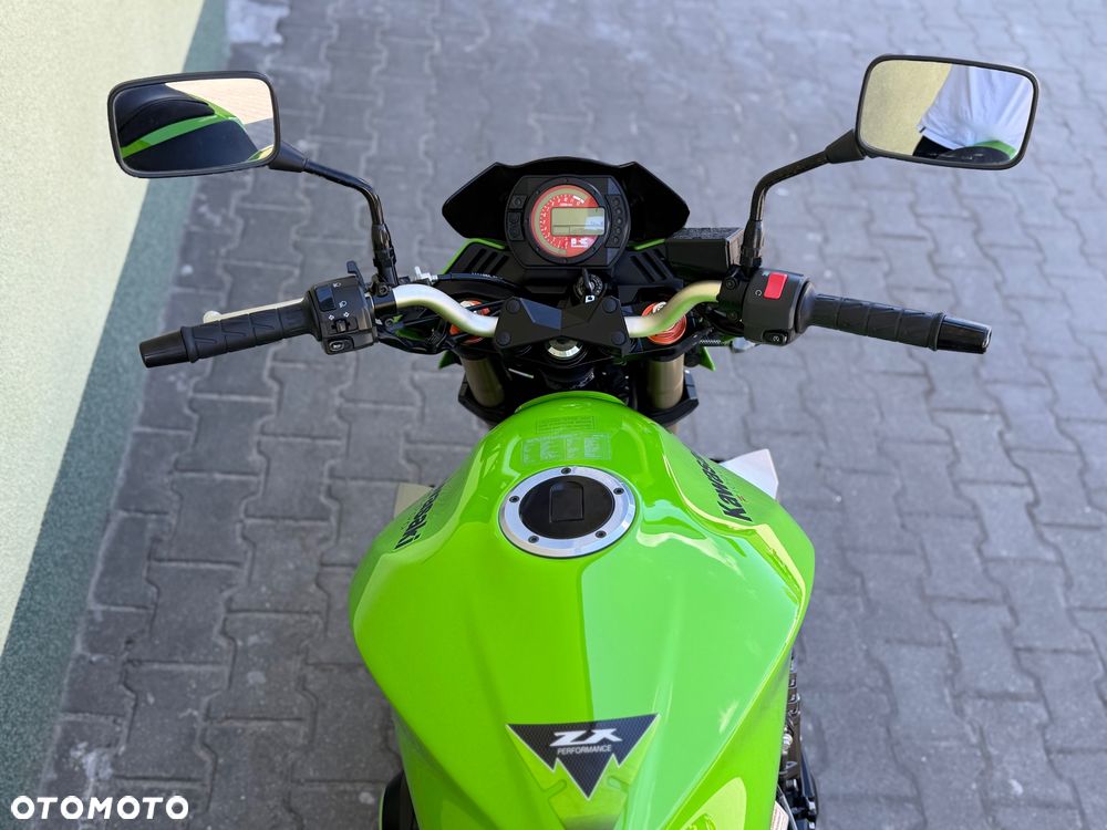 Kawasaki Z - 18