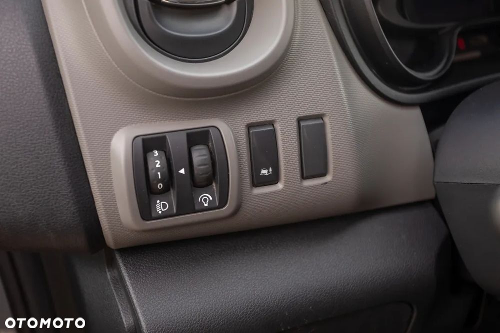 Renault Trafic 1.6 dCi 120 Grand Combi Expression - 22