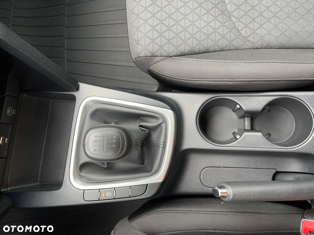 Kia Ceed 1.5 T-GDI S - 27