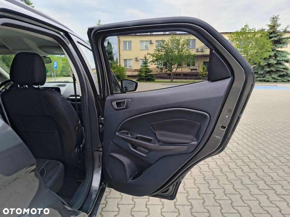 Ford EcoSport - 16