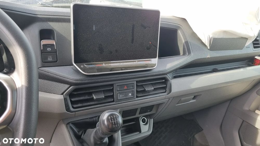 Volkswagen Crafter - 25