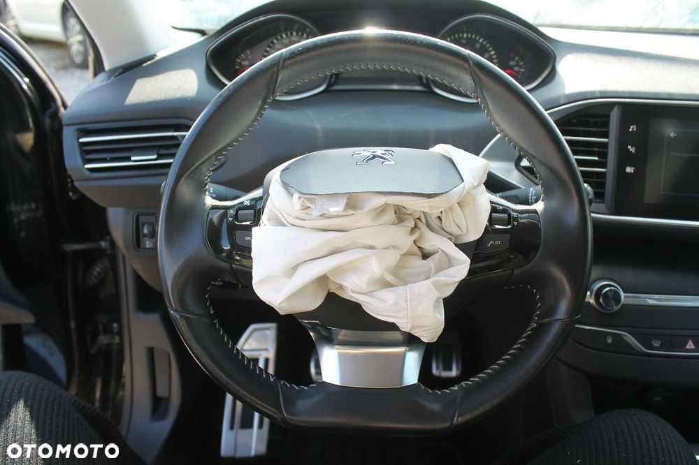 Peugeot 308 - 12