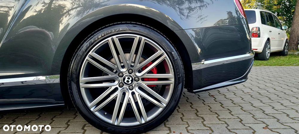 Bentley Continental GT - 8