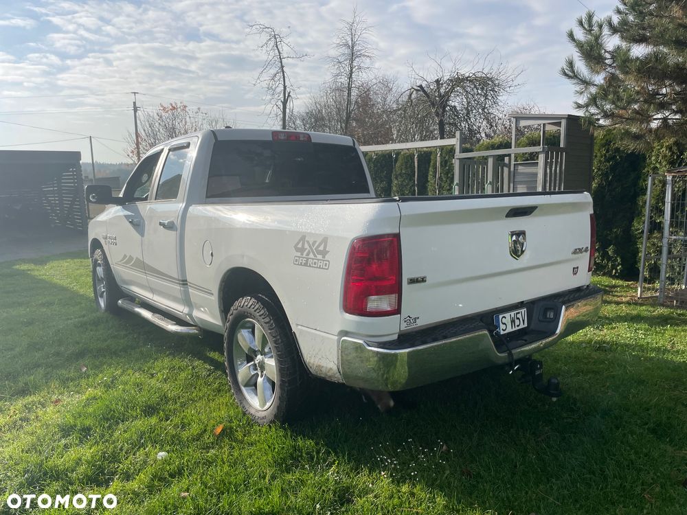 Dodge RAM 1500 5.7 4x4 - 2