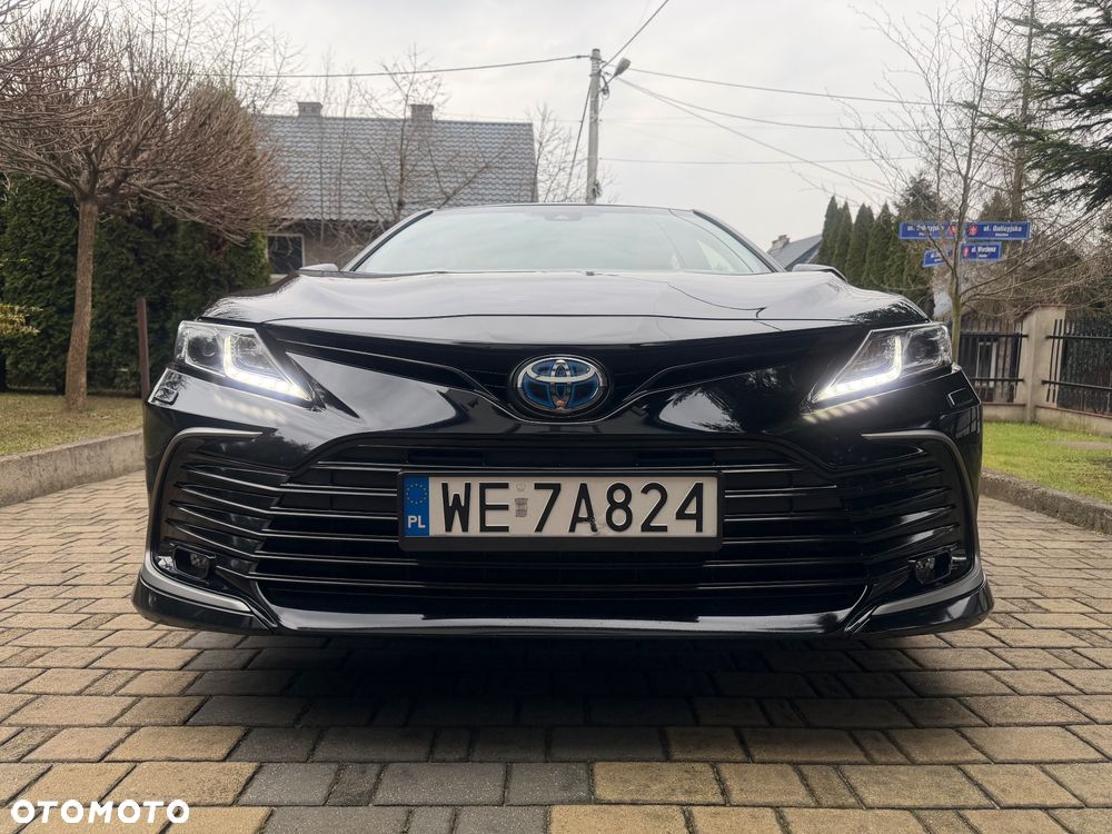 Toyota Camry - 20