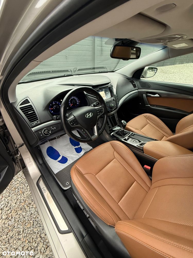 Hyundai i40 - 11